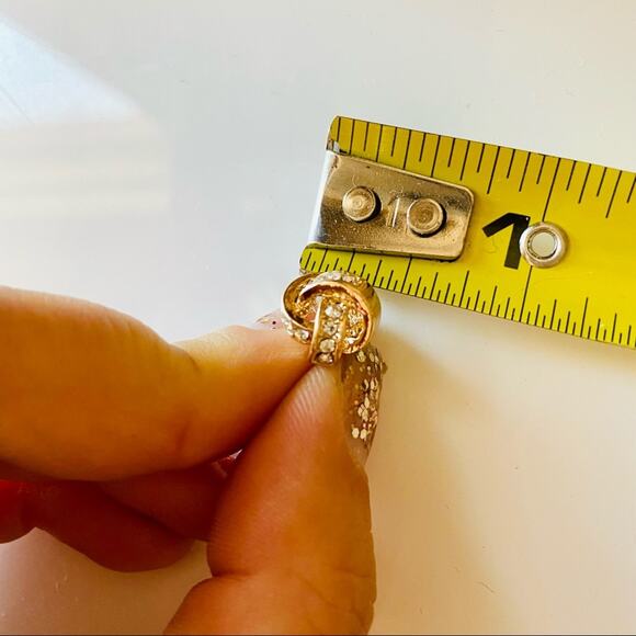 NEW NORDSTROM REVOLVE Gold White CZ Knot Twist Rope Studs Earrings Jewelry 9mm - Picture 4 of 6